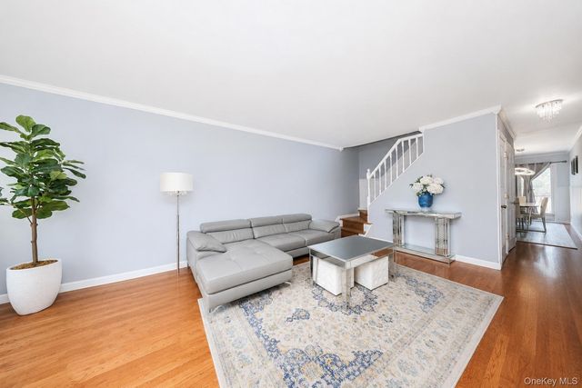 493 Medina Street, Staten Island, NY 10306