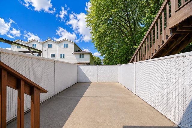 493 Medina Street, Staten Island, NY 10306