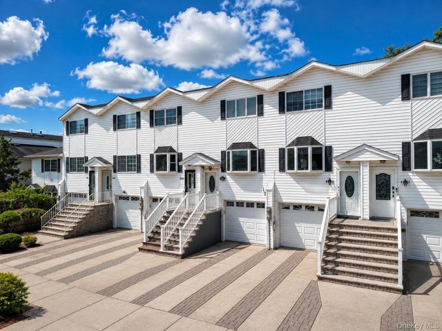 493 Medina Street, Staten Island, NY 10306