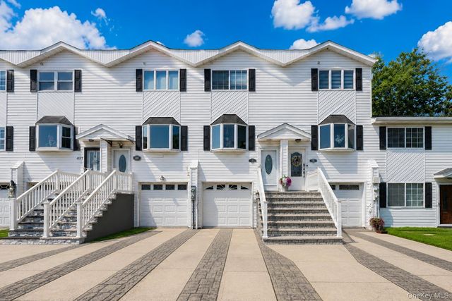 493 Medina Street, Staten Island, NY 10306
