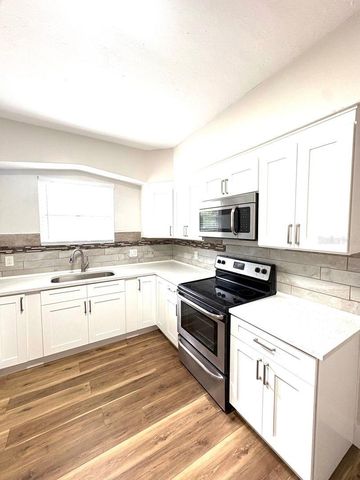4106 W ARCH STREET, Tampa, FL 33607