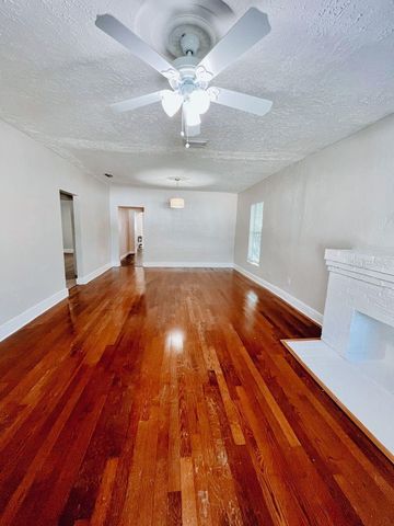 4106 W ARCH STREET, Tampa, FL 33607