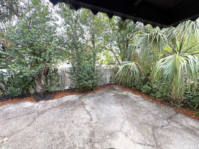 4106 W ARCH STREET, Tampa, FL 33607