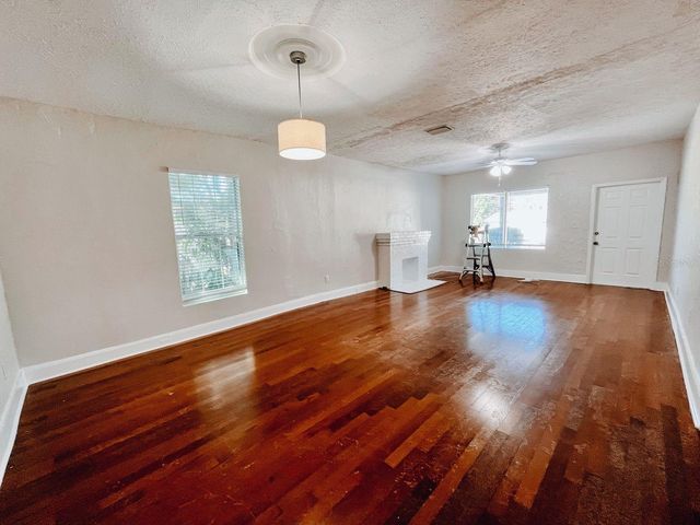 4106 W ARCH STREET, Tampa, FL 33607