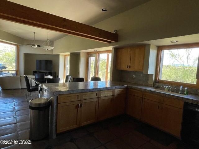 6350 N Placita Arista, Tucson, AZ 85718