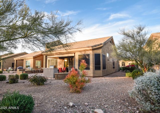 7195 E Canyon Wren Drive, Gold Canyon, AZ 85118