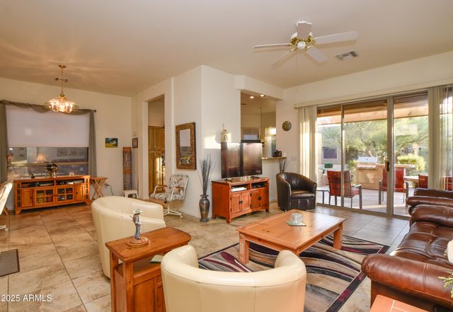 7195 E Canyon Wren Drive, Gold Canyon, AZ 85118