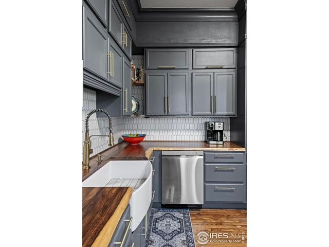 3239 Vallejo St, Denver, CO 80211