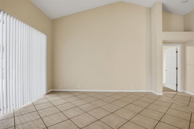 437 WATERFORD CIRCLE E, Tarpon Springs, FL 34688