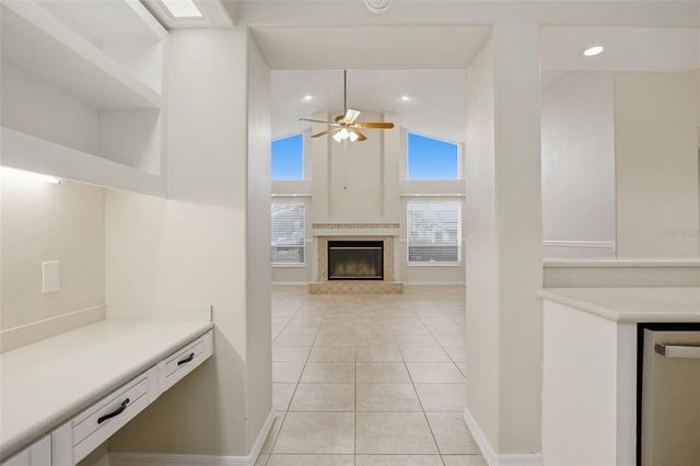 437 WATERFORD CIRCLE E, Tarpon Springs, FL 34688