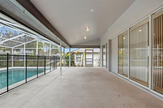 437 WATERFORD CIRCLE E, Tarpon Springs, FL 34688