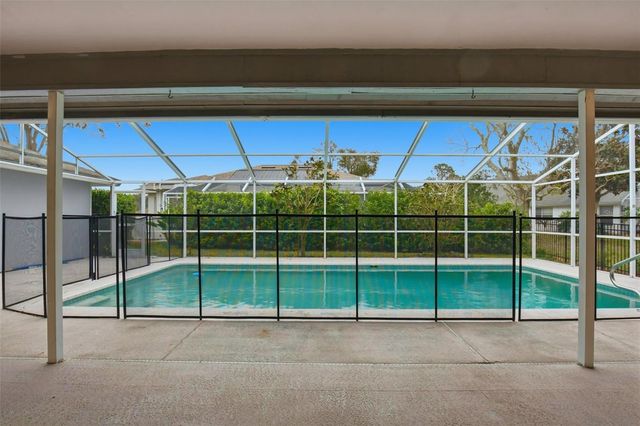 437 WATERFORD CIRCLE E, Tarpon Springs, FL 34688