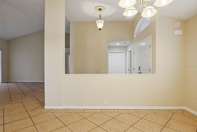 437 WATERFORD CIRCLE E, Tarpon Springs, FL 34688