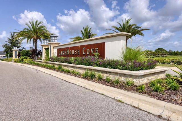 8177 STERNWAY ROAD, Sarasota, FL 34240