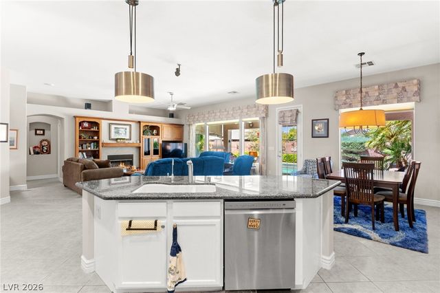 5432 Springer Spaniel Avenue, Las Vegas, NV 89131