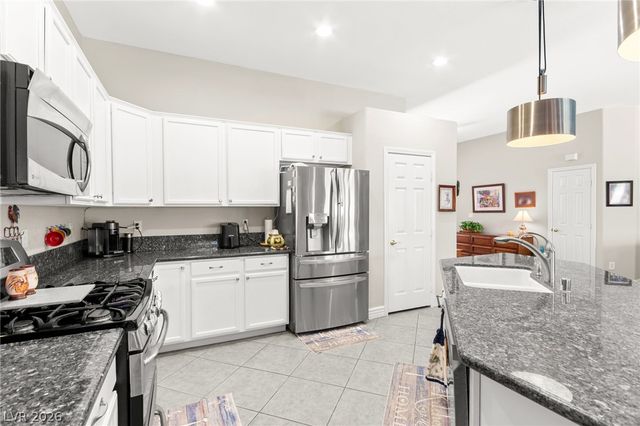 5432 Springer Spaniel Avenue, Las Vegas, NV 89131