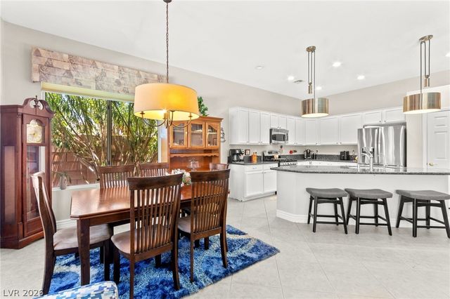 5432 Springer Spaniel Avenue, Las Vegas, NV 89131