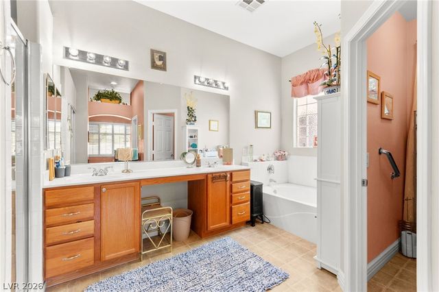 5432 Springer Spaniel Avenue, Las Vegas, NV 89131