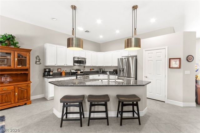 5432 Springer Spaniel Avenue, Las Vegas, NV 89131