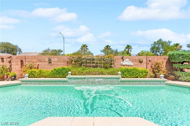 5432 Springer Spaniel Avenue, Las Vegas, NV 89131