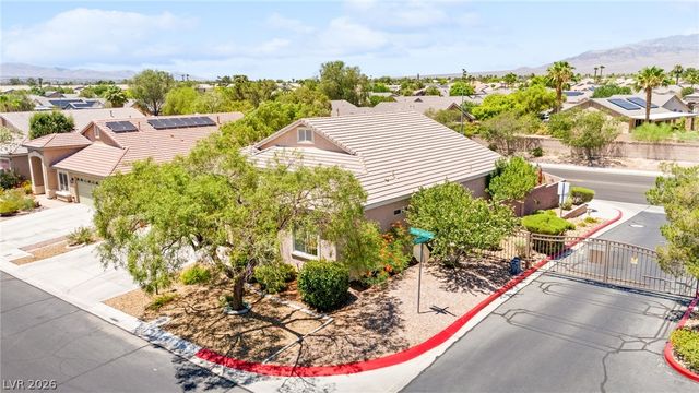 5432 Springer Spaniel Avenue, Las Vegas, NV 89131