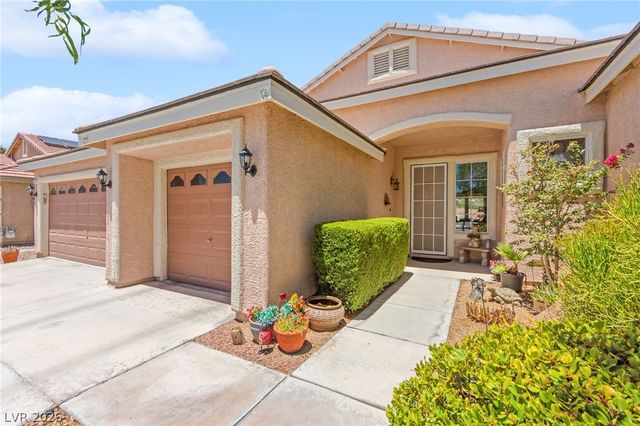 5432 Springer Spaniel Avenue, Las Vegas, NV 89131