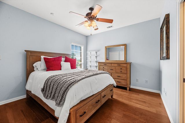 205 Canal Street, Corsicana, TX 75109