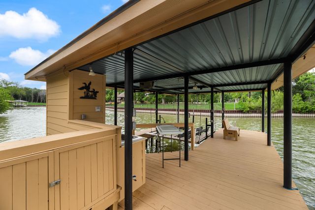 205 Canal Street, Corsicana, TX 75109