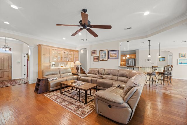 205 Canal Street, Corsicana, TX 75109