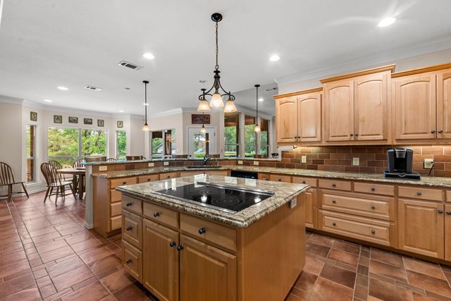 205 Canal Street, Corsicana, TX 75109