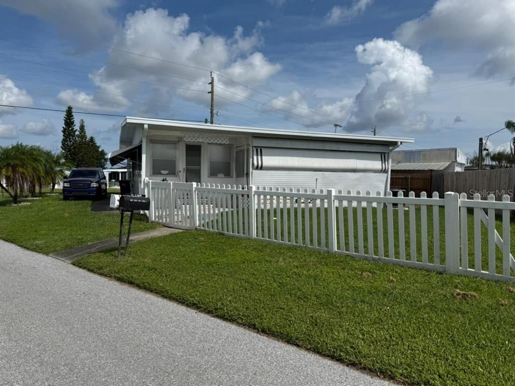 411 51ST AVENUE TERRACE W, Bradenton, FL 34207