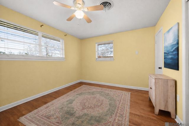 9042 Keaty Dr, Baton Rouge, LA 70809