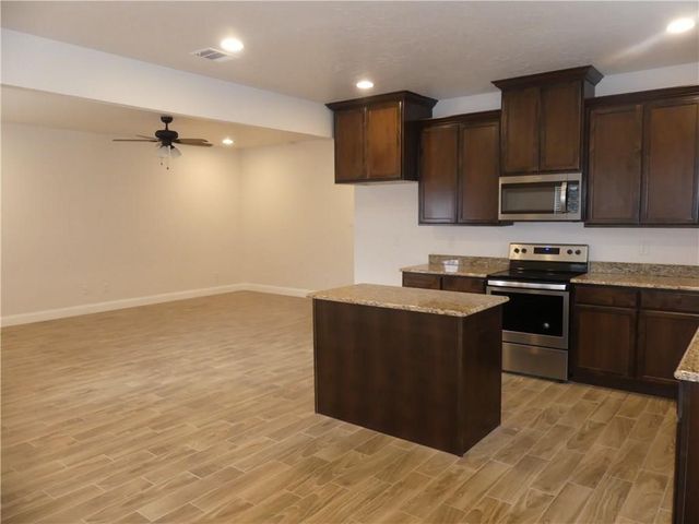 1122 Oneal Street, Greenville, TX 75401