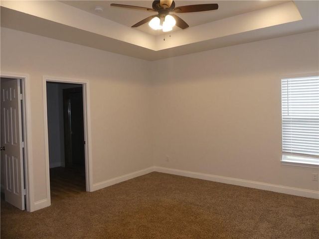 1122 Oneal Street, Greenville, TX 75401