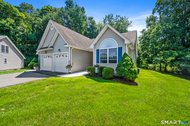 52 Forshaw Avenue 52, Plainville, CT 06062