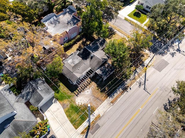 2627 W WATROUS AVENUE, Tampa, FL 33629