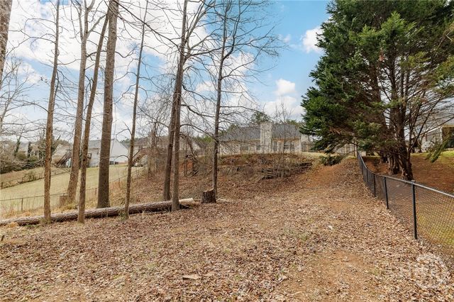 309 Jasmine Trail, Athens, GA 30606