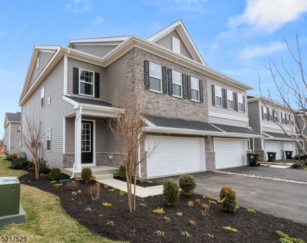 21 Eastwood Ter, East Hanover Twp., NJ 07035