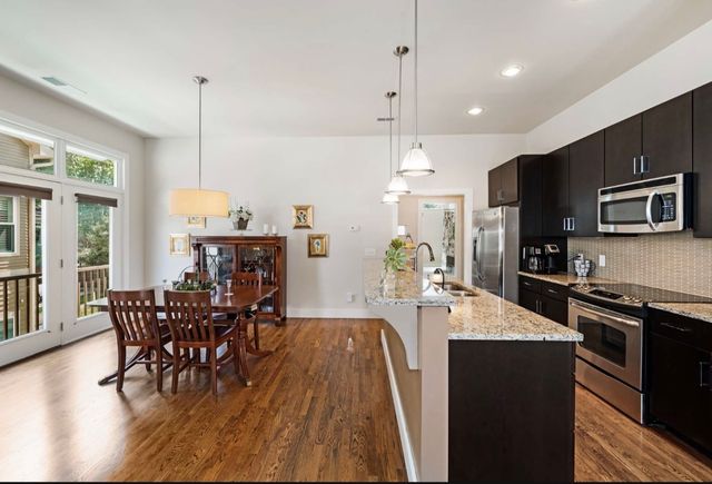 391 Monroe St, Nashville, TN 37208