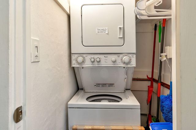 118 S J Street, Lake Worth Beach, FL 33460