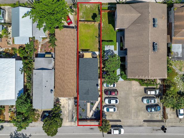 118 S J Street, Lake Worth Beach, FL 33460