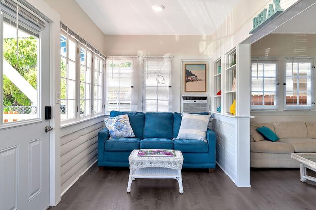 118 S J Street, Lake Worth Beach, FL 33460