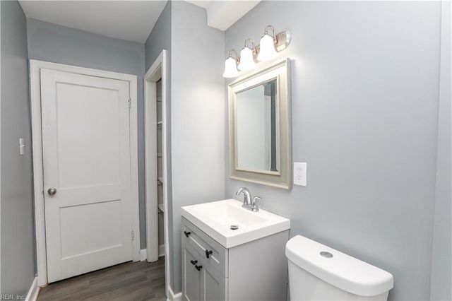 1424 E Ocean View Ave Apt A, Norfolk, VA 23503