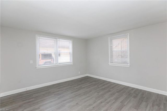 1424 E Ocean View Ave Apt A, Norfolk, VA 23503