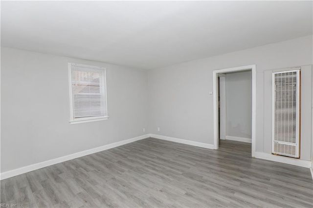 1424 E Ocean View Ave Apt A, Norfolk, VA 23503