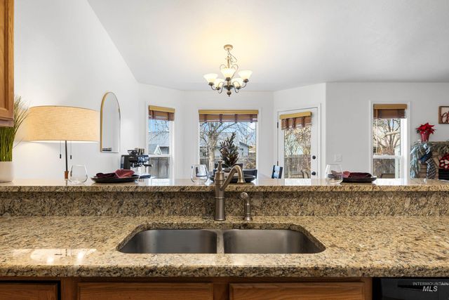 11956 W Driftwood Ct, Boise, ID 83713