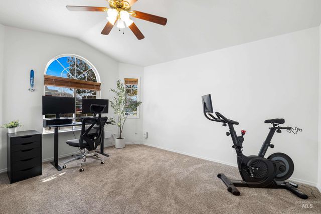 11956 W Driftwood Ct, Boise, ID 83713