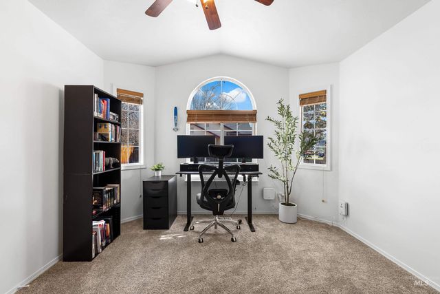 11956 W Driftwood Ct, Boise, ID 83713