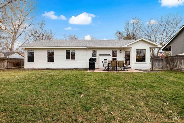 11956 W Driftwood Ct, Boise, ID 83713