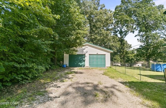 137 Lone Elm Drive, Carl Junction, MO 64834